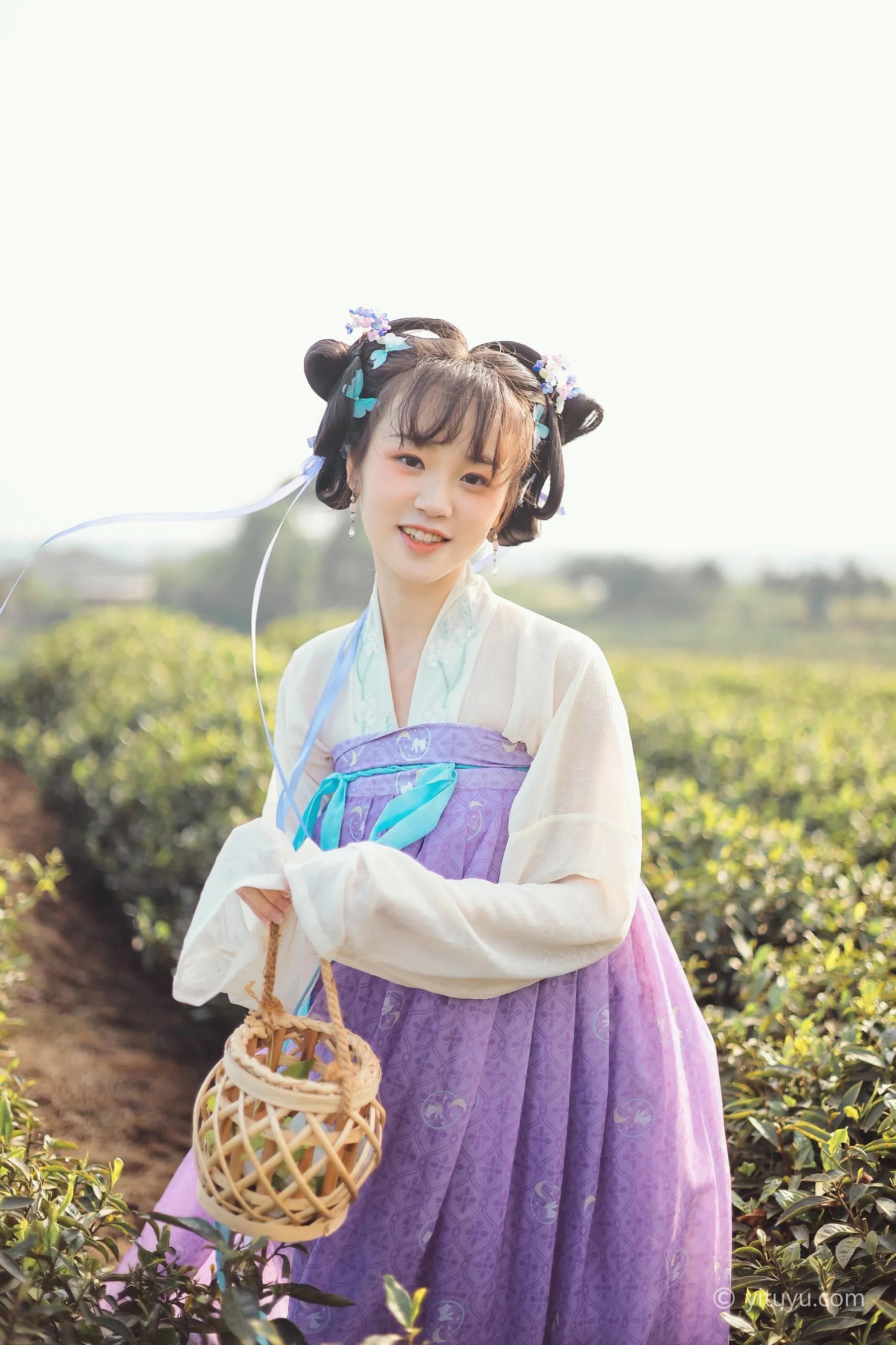 [YITUYU艺图语]2021.06.02 青青白茶 柚子 [33P]插图3